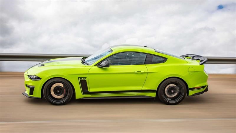 Ford Mustang R-Spec