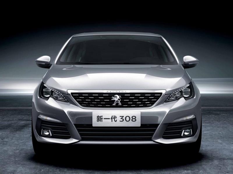 Peugot 308 Sedán