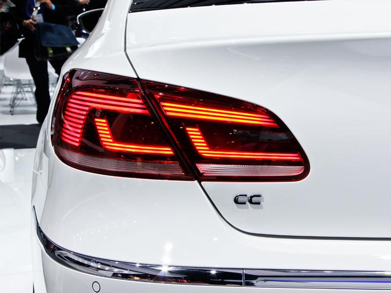 Volkswagen Passat CC 2012 Salón de Los Angeles