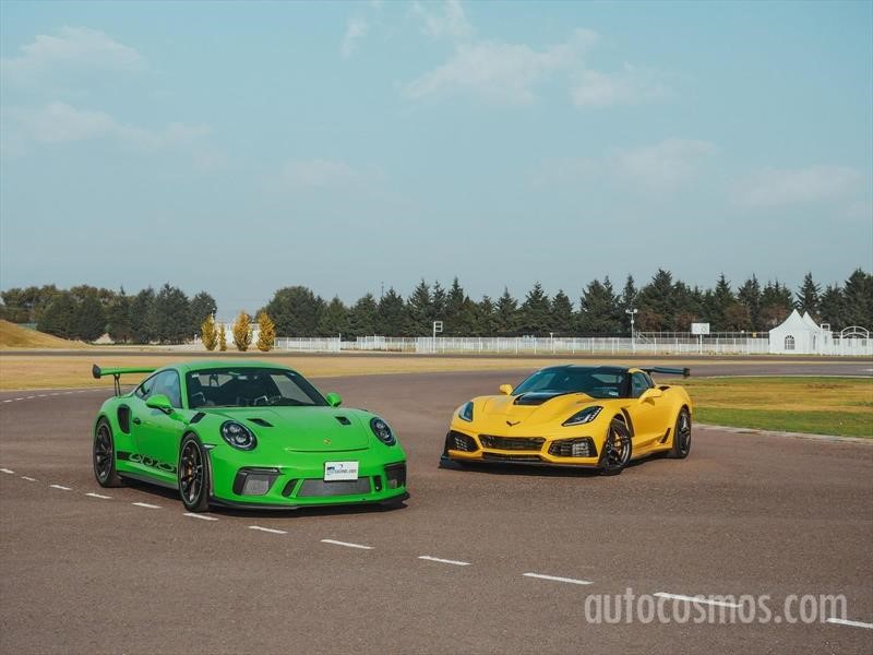 Porsche 911 GT3 RS vs Chevrolet Corvette ZR1