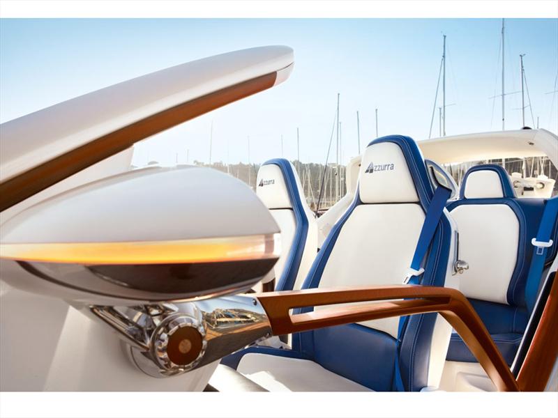 Volkswagen Up! Azzurra Sailing Team, un mini yate