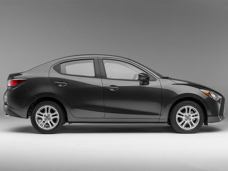 Scion iA 2016