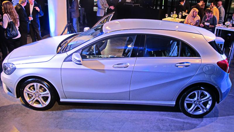 Mercedes-Benz presenta el Clase A