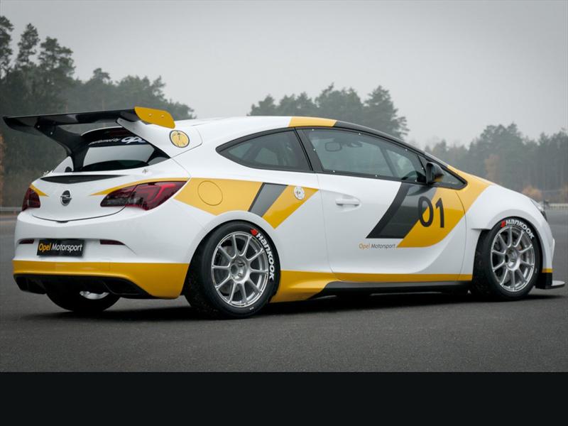 Opel Astra OPC CUP