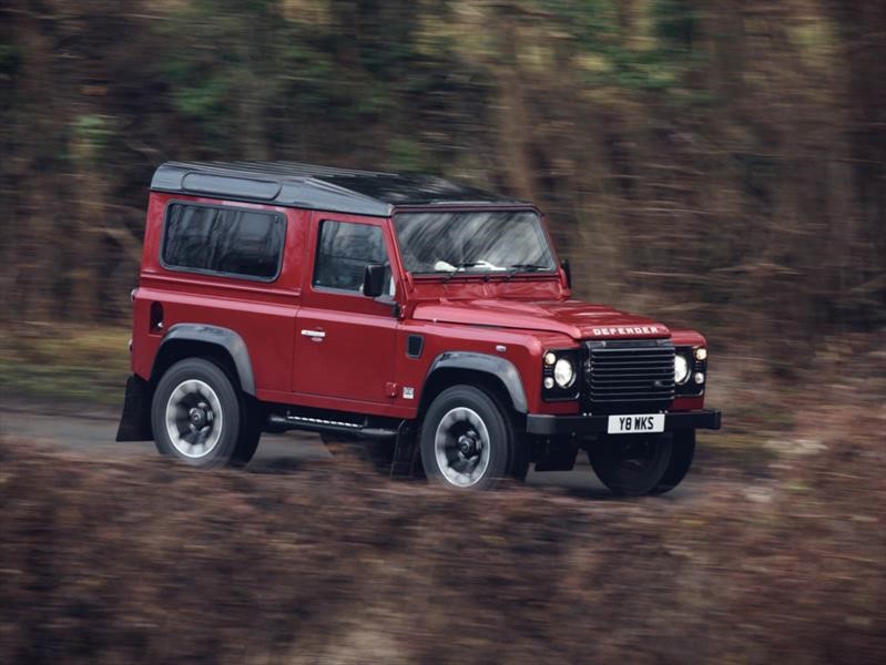 Land Rover Defender V8 70º Aniversario