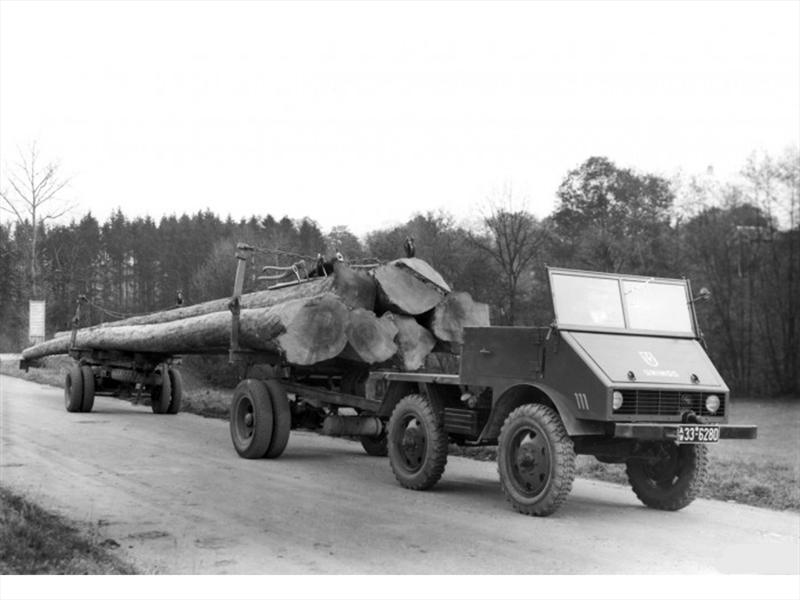 Mercedes-Benz Unimog