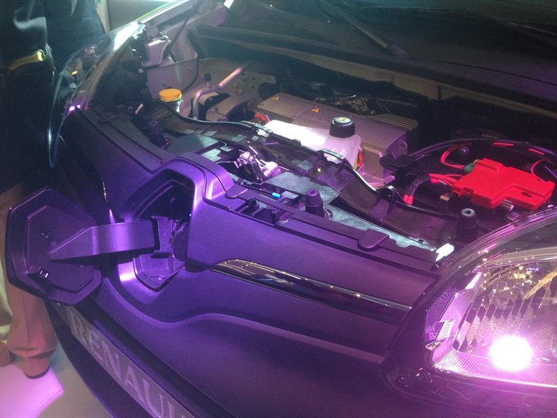 Nuevo Renault Kangoo, Twizy, Koleos y Safrane 2014