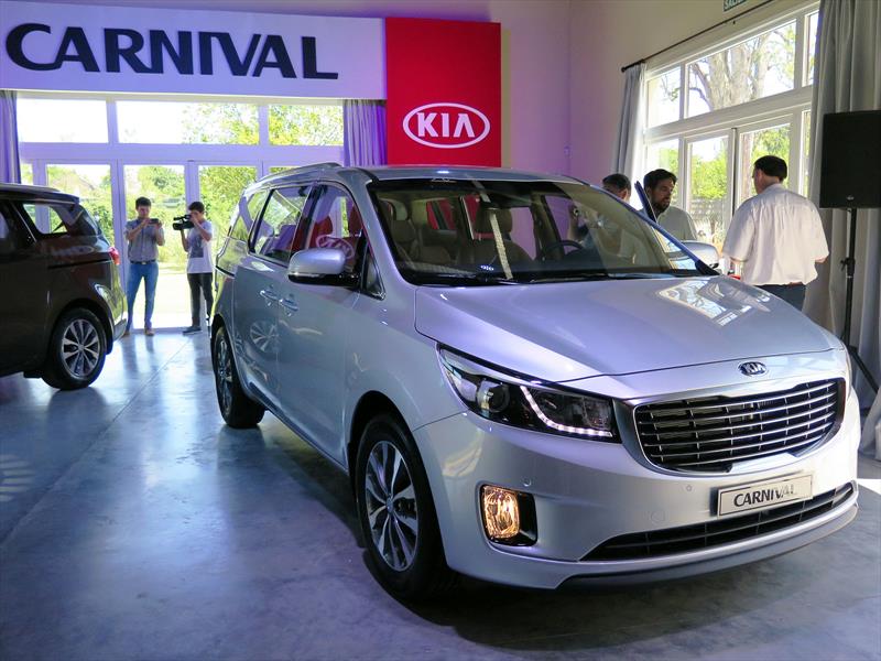 Lanzamiento Nueva Kia Carnival en Argentina