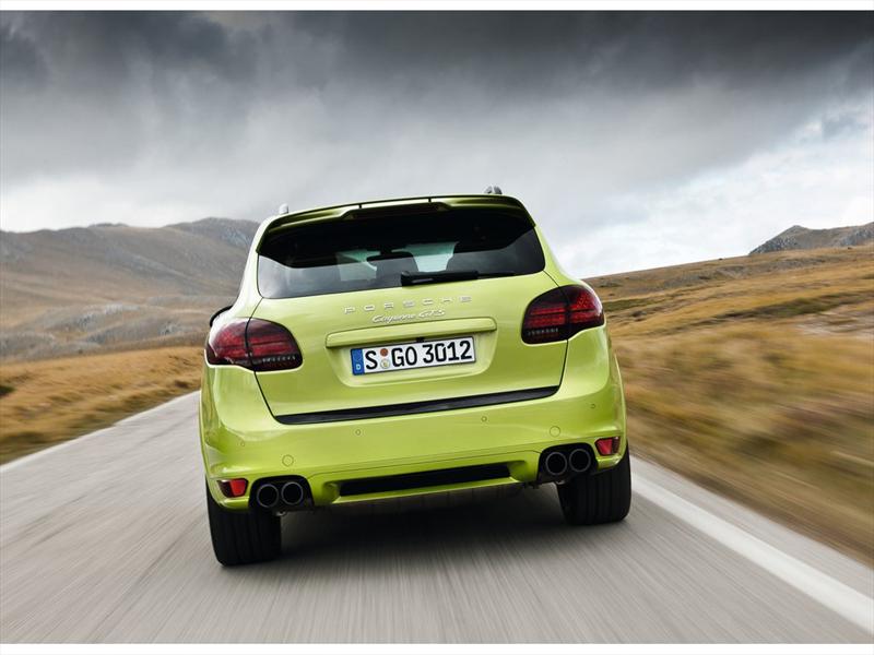 Porsche Cayenne GTS 2013