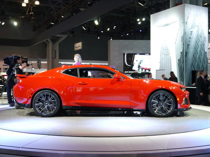 Chevrolet Camaro ZL1 2017