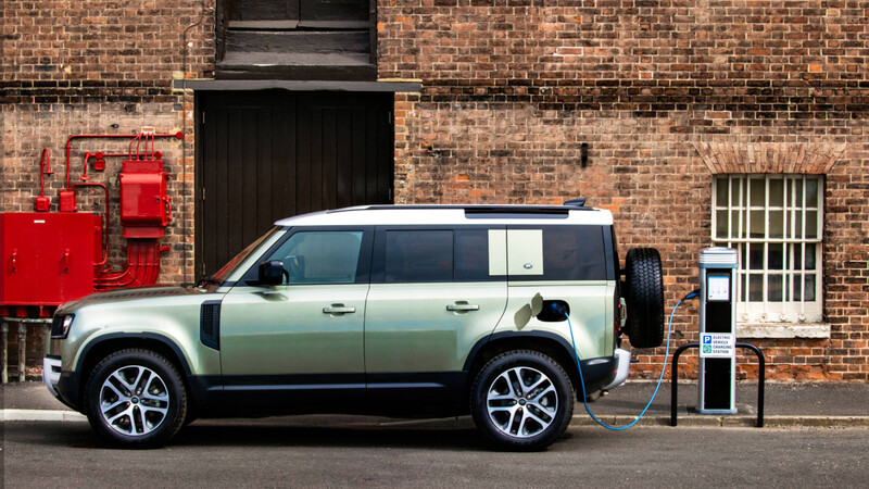 Land Rover Defender PHEV 2021