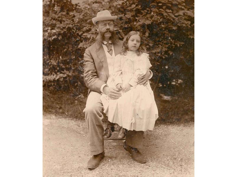 Mercedes, el origen del nombre de los autos MB