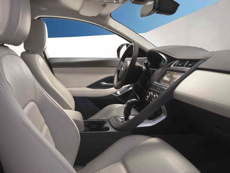 Jaguar E-Pace 2018