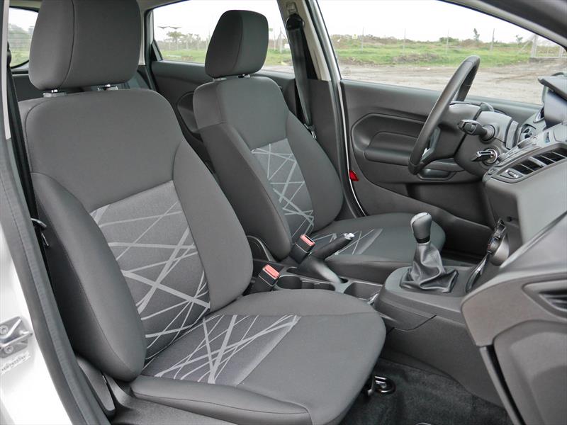 Ford Fiesta Kinetic hecho en Brasil a prueba