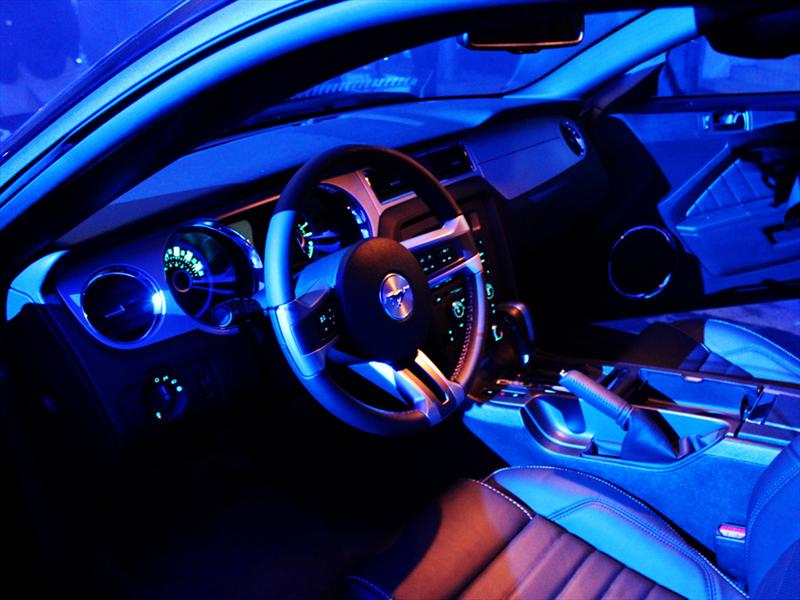 Ford Mustang 2013. Lanzamiento en Chile