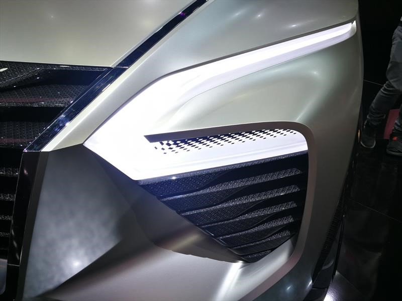 Nissan XMotion Concept