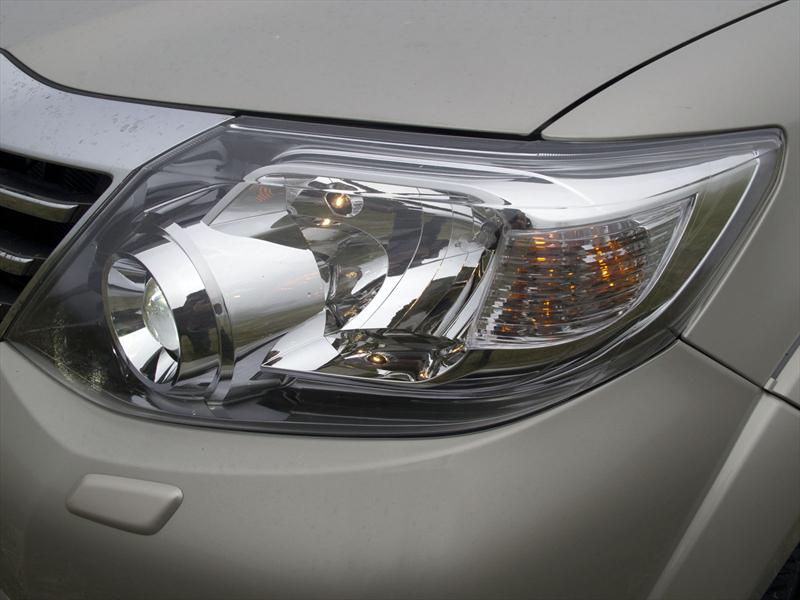 Prueba Toyota SW4 Nafta