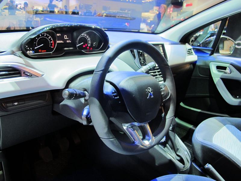 Peugeot 208 en el Salón de BA 2013
