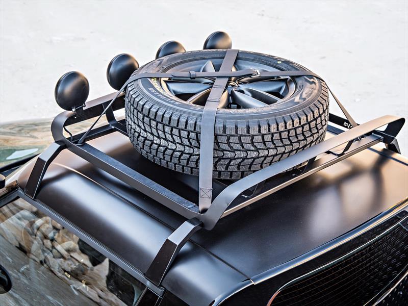 MINI Paceman Adventure Pickup Truck