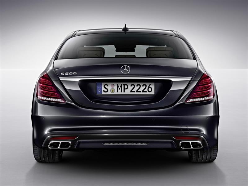 Mercedes-Benz S600 2015