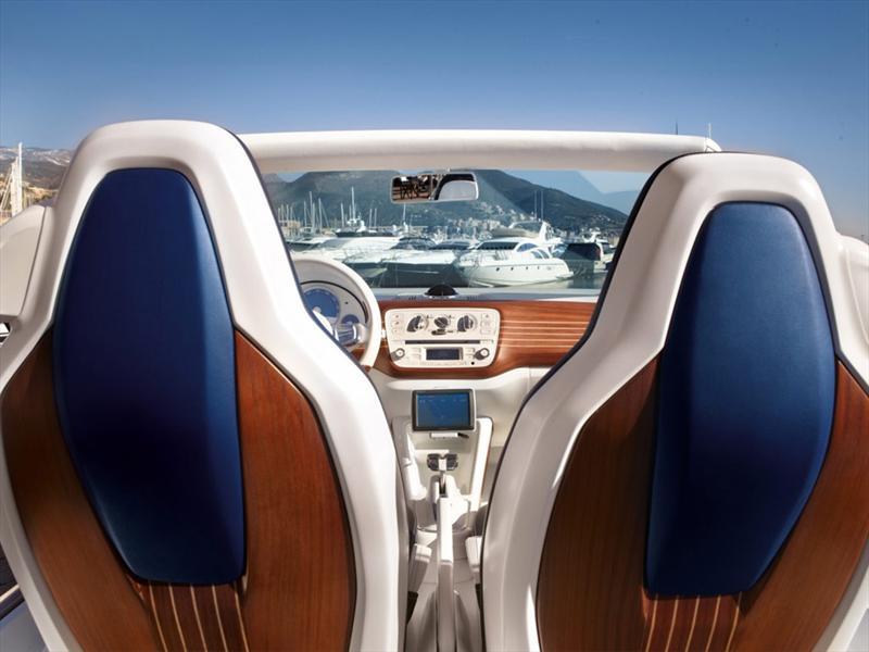 Volkswagen Up! Azzurra Sailing Team, un mini yate