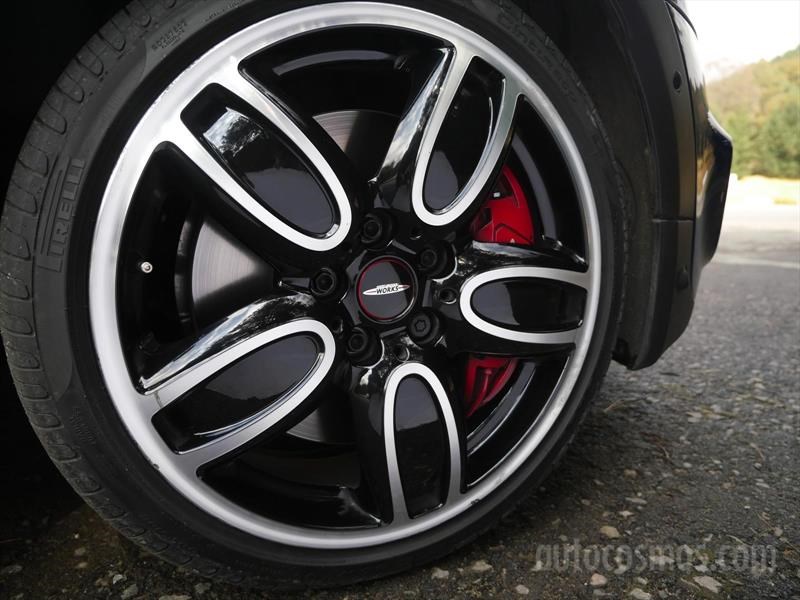 MINI John Cooper Works Convertible 2017