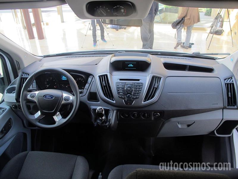 Nueva Ford Transit