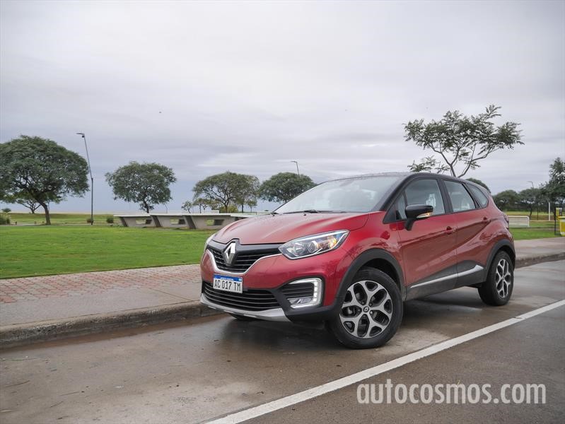 Renault Captur 1.6L Manual vs Automática