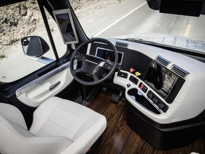 Freightliner Inspiration Truck