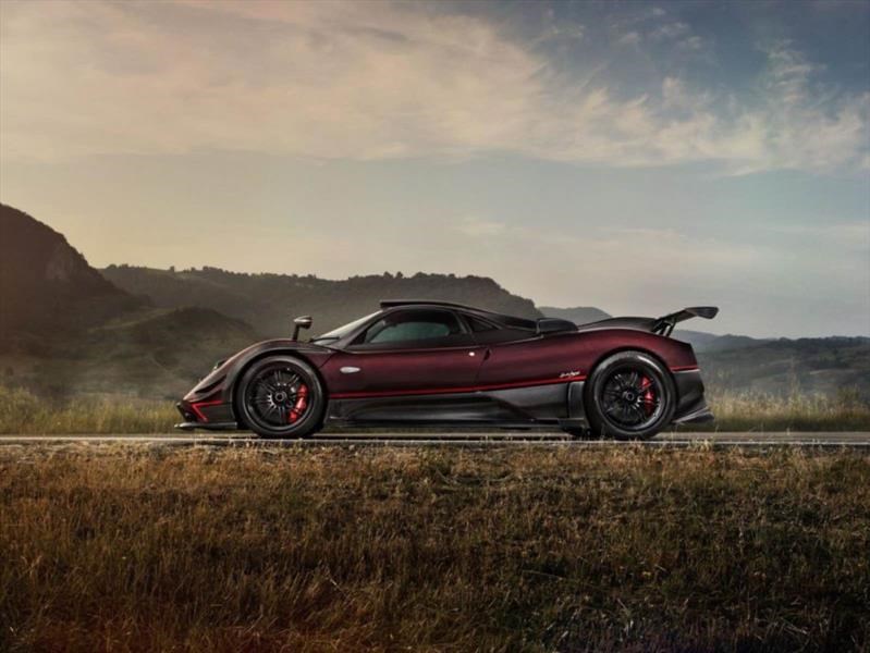 Pagani Zonda Fantasma EVO