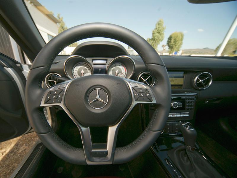 Mercedes-Benz SLK 350 CGI 2011 a prueba