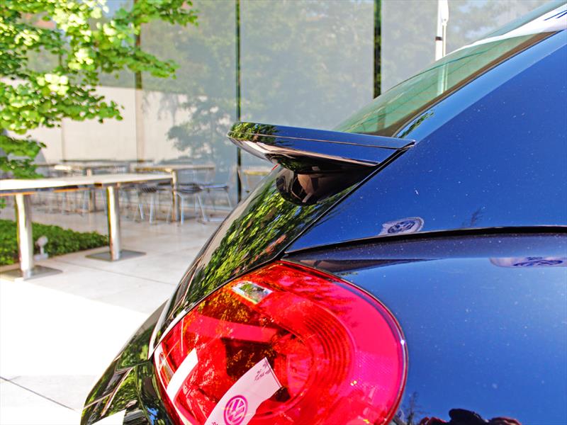 Volkswagen Beetle 2015 Lanzamiento en Chile