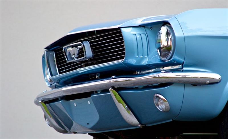 Mustang por Revology Cars