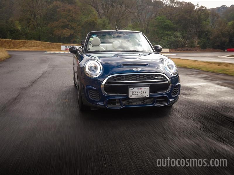 MINI John Cooper Works Convertible 2017