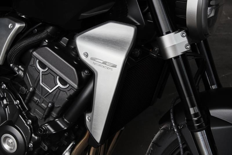 Honda Neo Sports Cafe CB300R y CB1000R