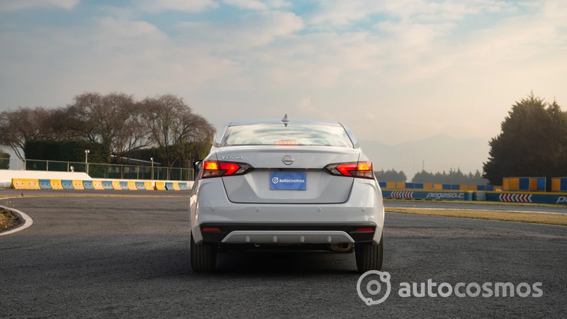Nissan Versa 2023, a prueba