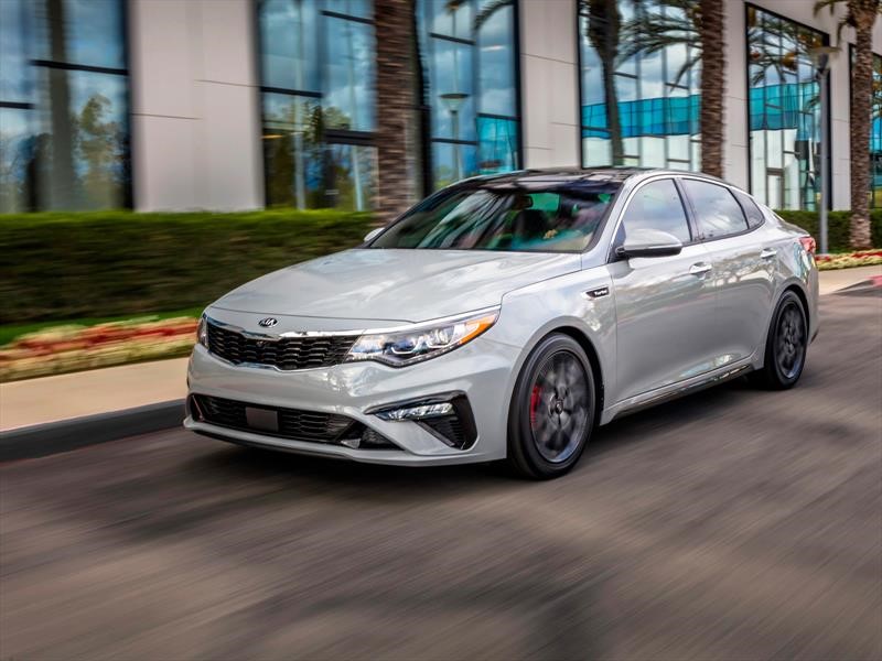 KIA Optima 2019