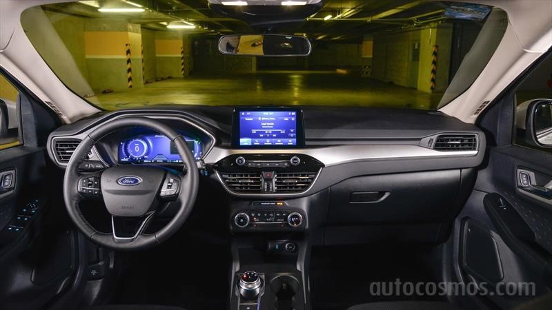 Ford Escape Hybrid 2020 a prueba