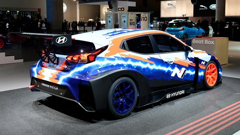 Hyundai Veloster N ETCR