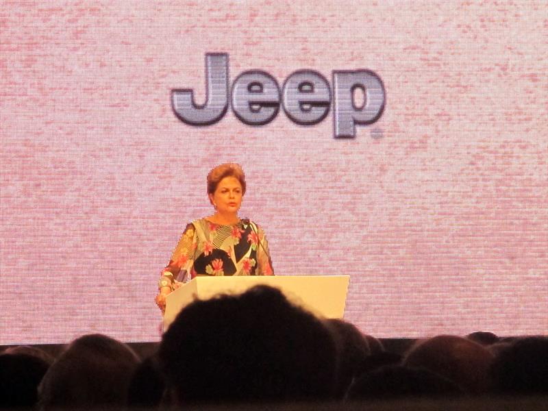 Jeep inaugura su fábrica en Brasil