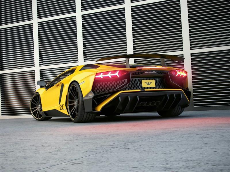 Lamborghini Aventador LP800-SV La maXXina