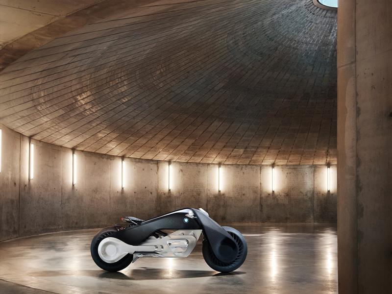 BMW Motorrad VISION NEXT 100 Concept