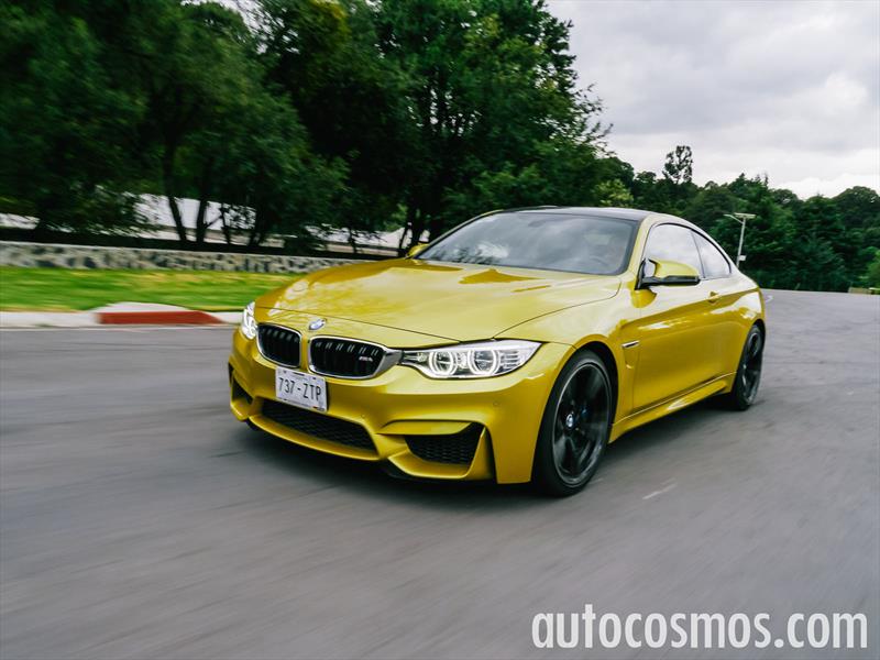 BMW M4 coupé 2015