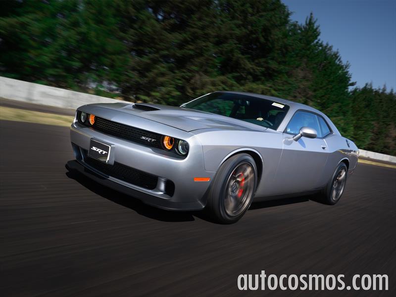 Dodge Challenger SRT Hellcat