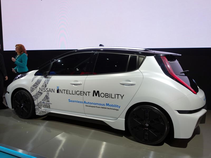 Nissan Seamless Autonomous Mobility
