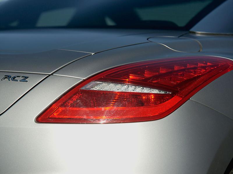 Peugeot RCZ Asphalt 2012 prueba