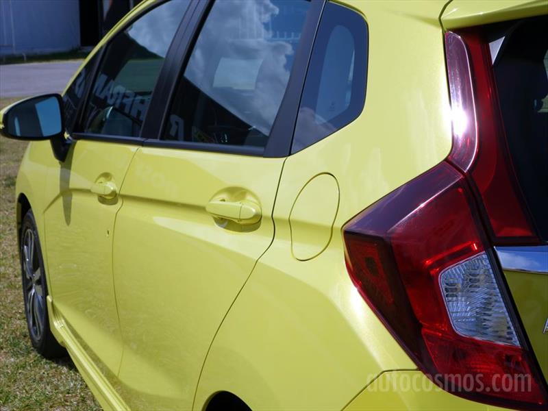 Honda Fit 2015