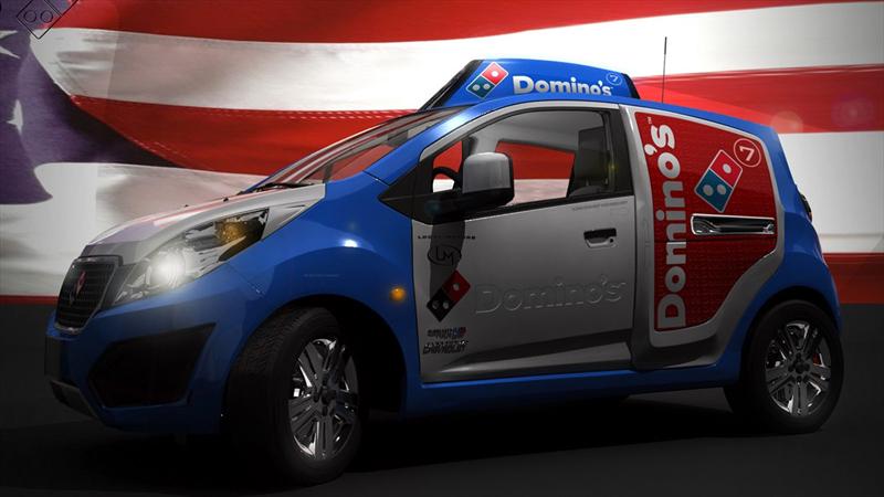 Chevrolet Spark vestido de Domino’s Pizza