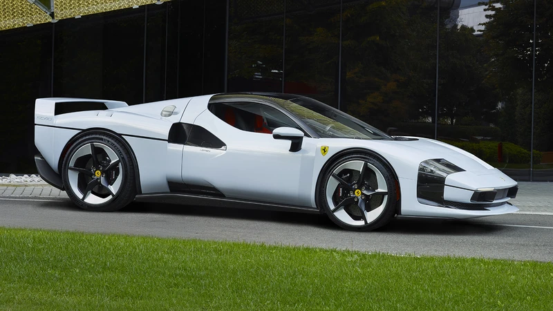 Ferrari SC40