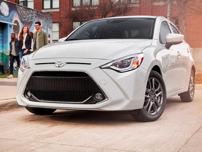 Toyota Yaris R 2019